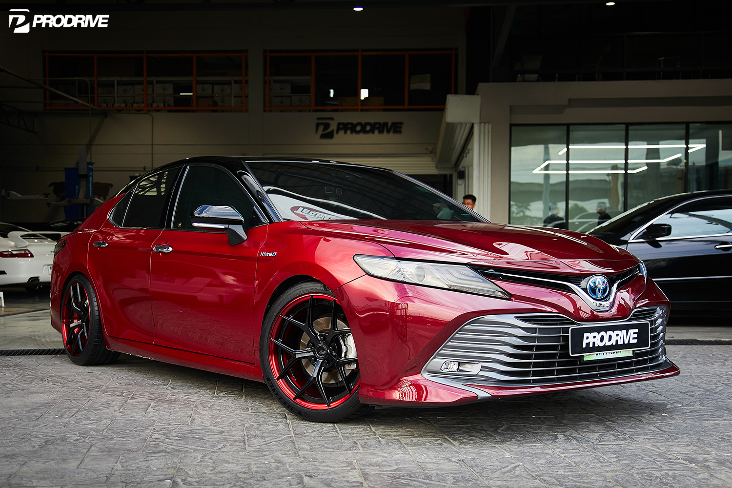 Toyota Camry x BC Forged HT02 19″