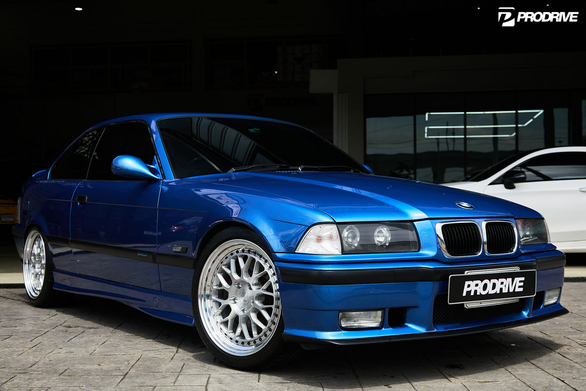 BMW E36 Coupe x BC Forged