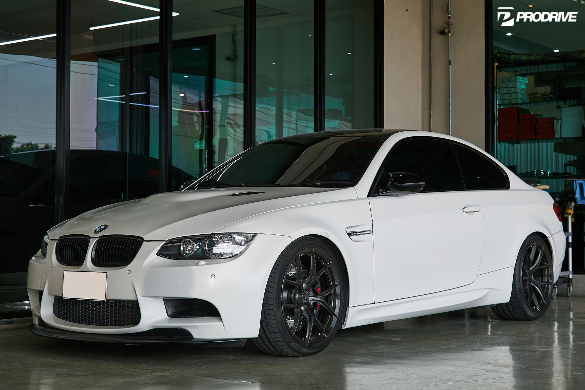 BMW M3 E92 x Brembo x BC FORGED