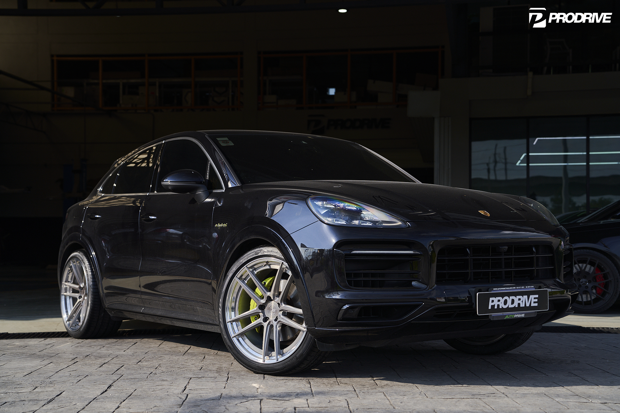 Cayenne Coupe x BC Forged HCS01