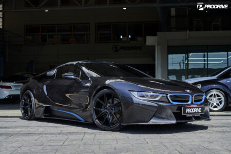 BMW i8 x Niche Misano 20″ x Carbon Aeroparts