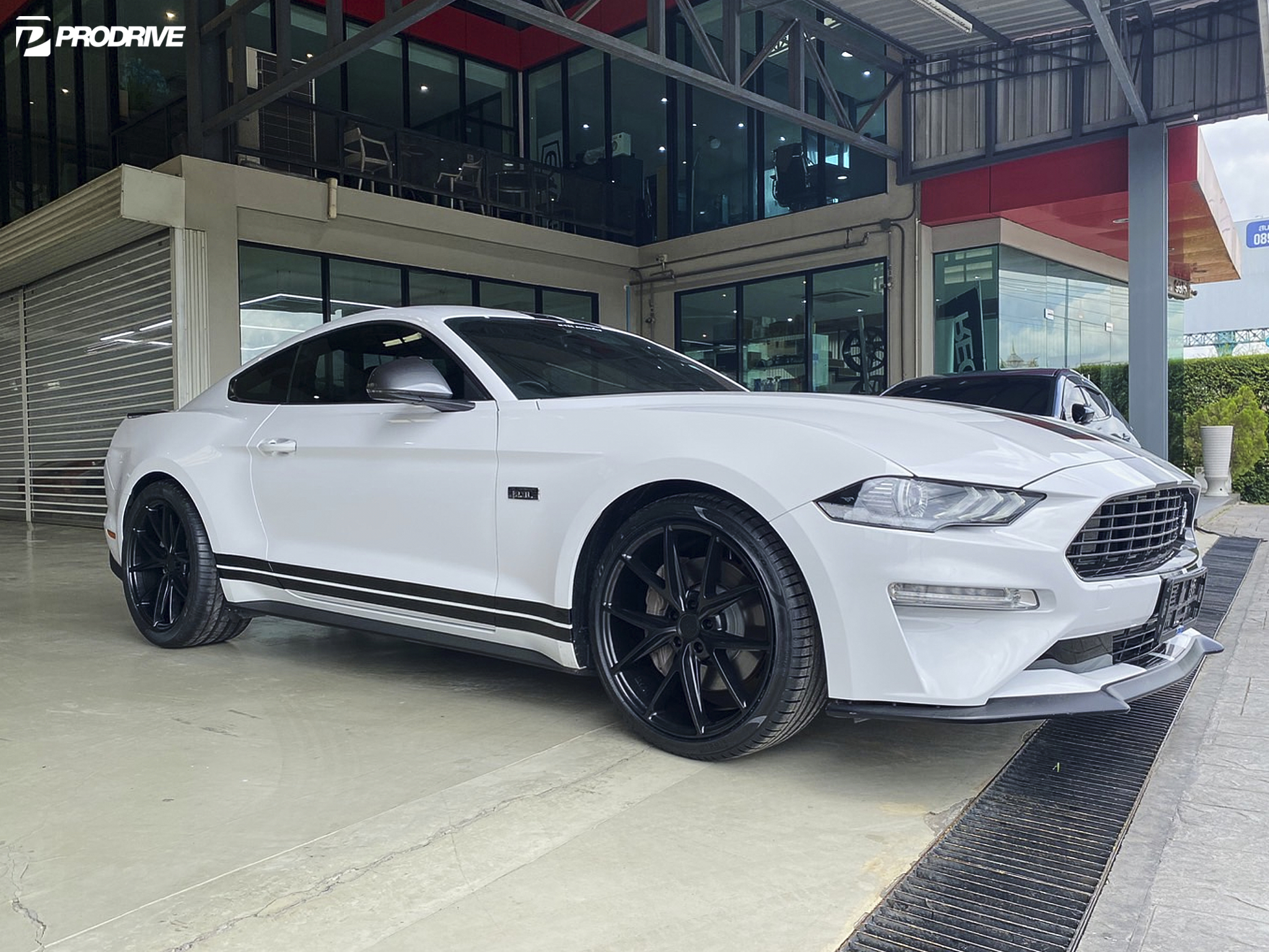 Ford Mustang x Niche 20″
