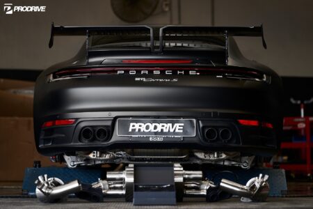 Porsche Carrera-S 992 x Armytrix